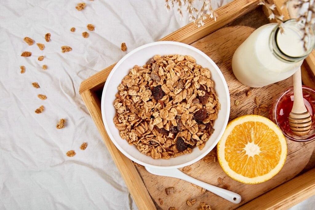 muesli, breakfast, food-6039565.jpg